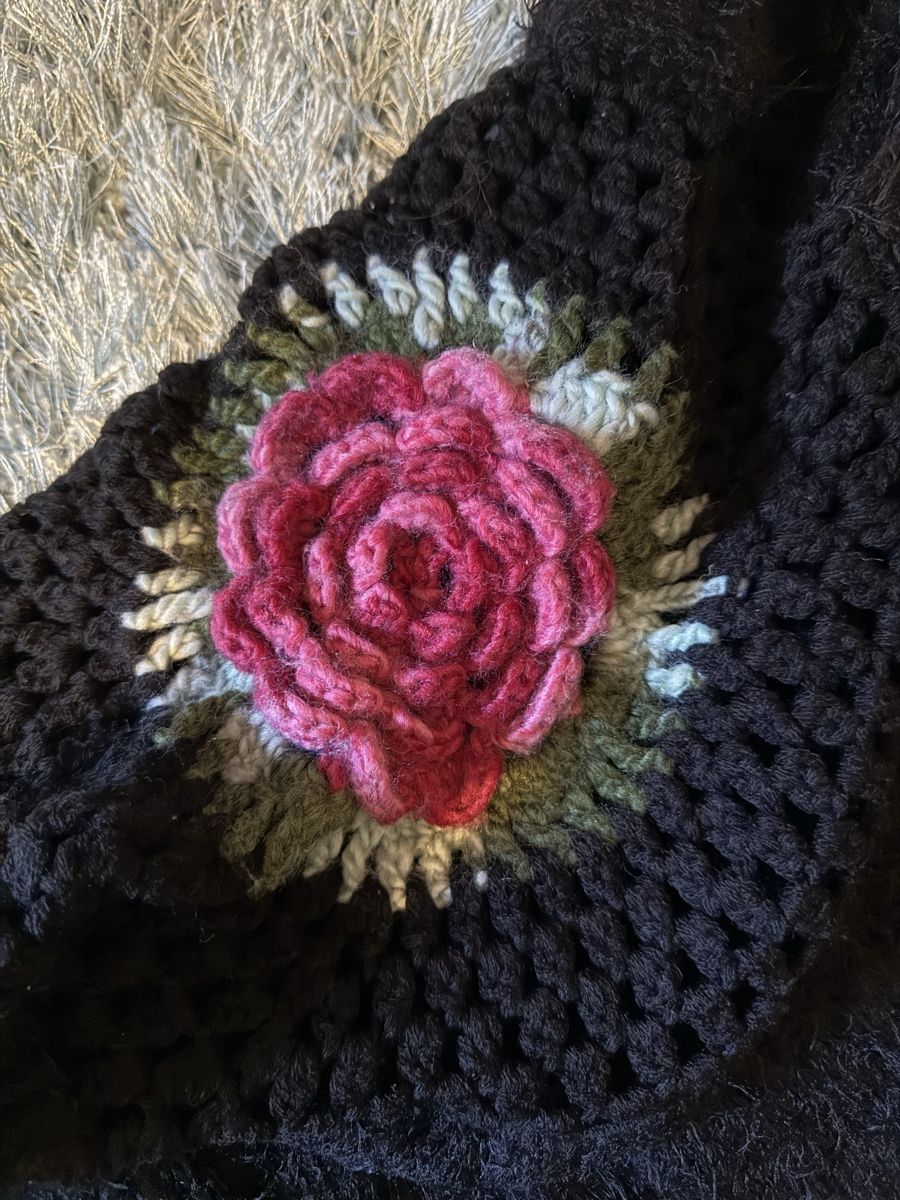 Maglioni & Felpe: Pullover – Usato da Amlikon-Bissegg venduto da Rose_Rose 2