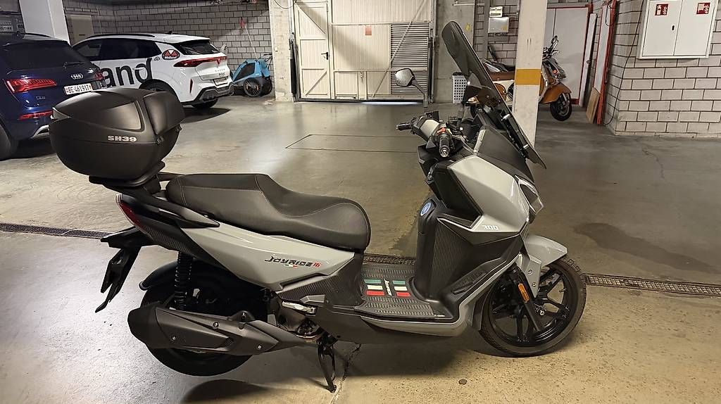 Scooters: Sym Joyride 300 – D'occasion à Biel/Bienne par fg68 2
