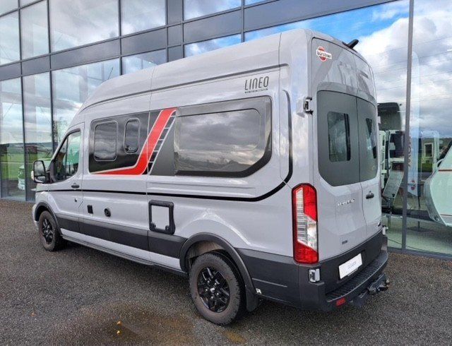 Bürstner Veicoli da campeggio: Ford Transit Bürstner Lineo C590 – Usato da Biel/Bienne venduto da VOEVOE 1