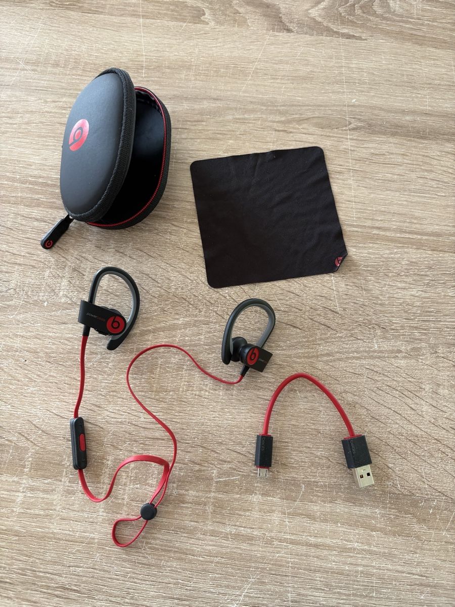 Beats Cuffie: Powerbeats3 wireless headphones – Usato da Salgesch venduto da sch_566b 3