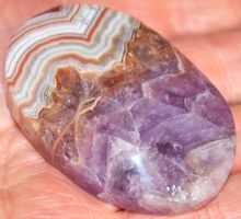 Deko Heilstein L-4362 – Amethyst-Palm-Achat – 58x35mm 66 Gr.