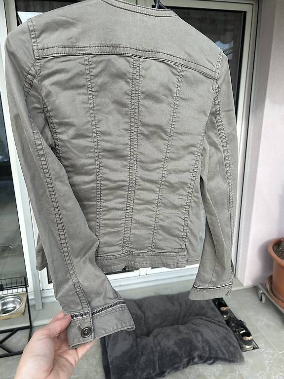 Giacche: Marc Cain Jeansjacke – Usato da Niederbuchsiten venduto da idontknow. 1