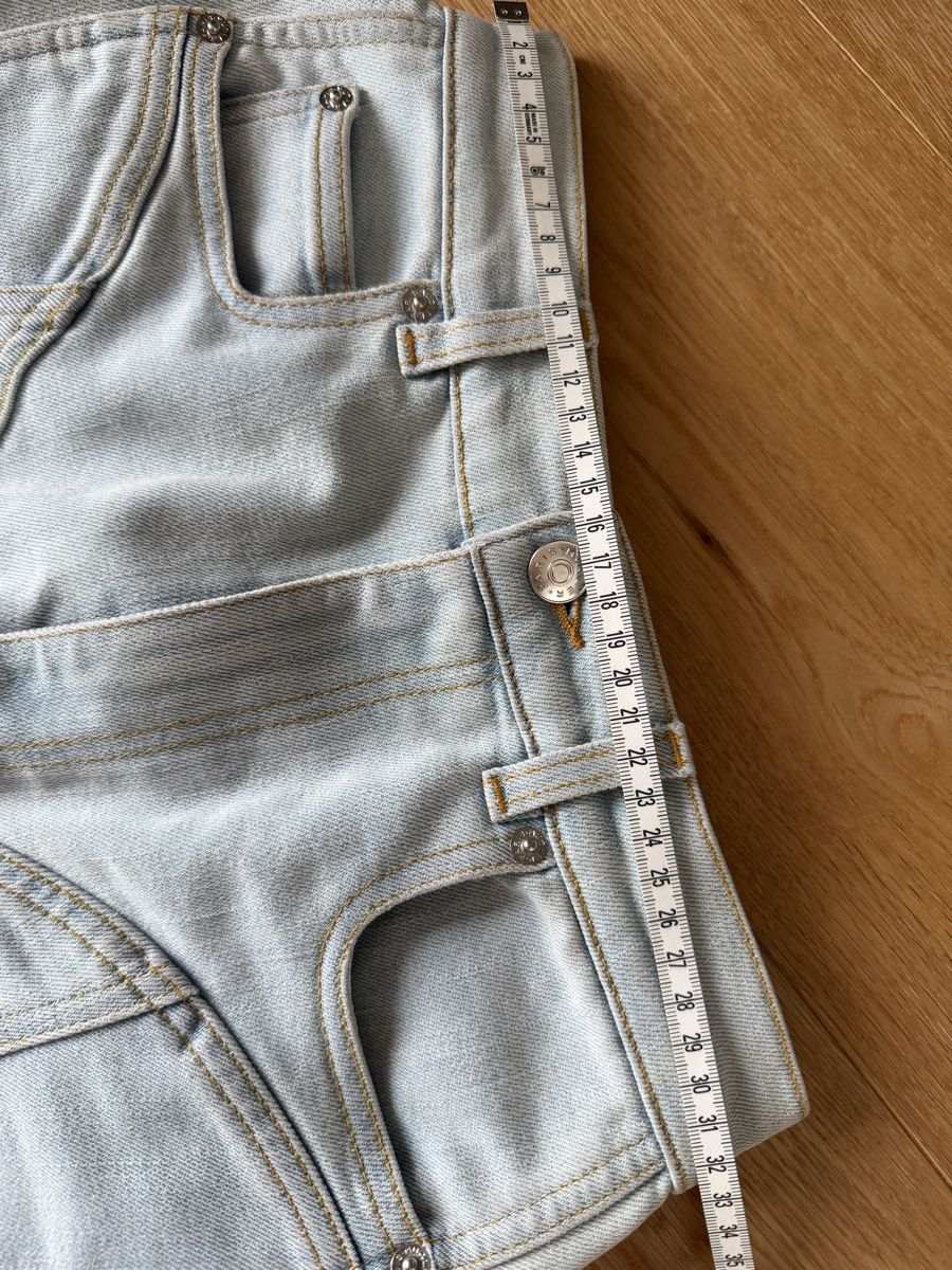 Mugler Jeans: Mugler Jeans Black & Denim – Nuovo (secondo la descrizione) da Rüschlikon venduto da Wurmsibach 1