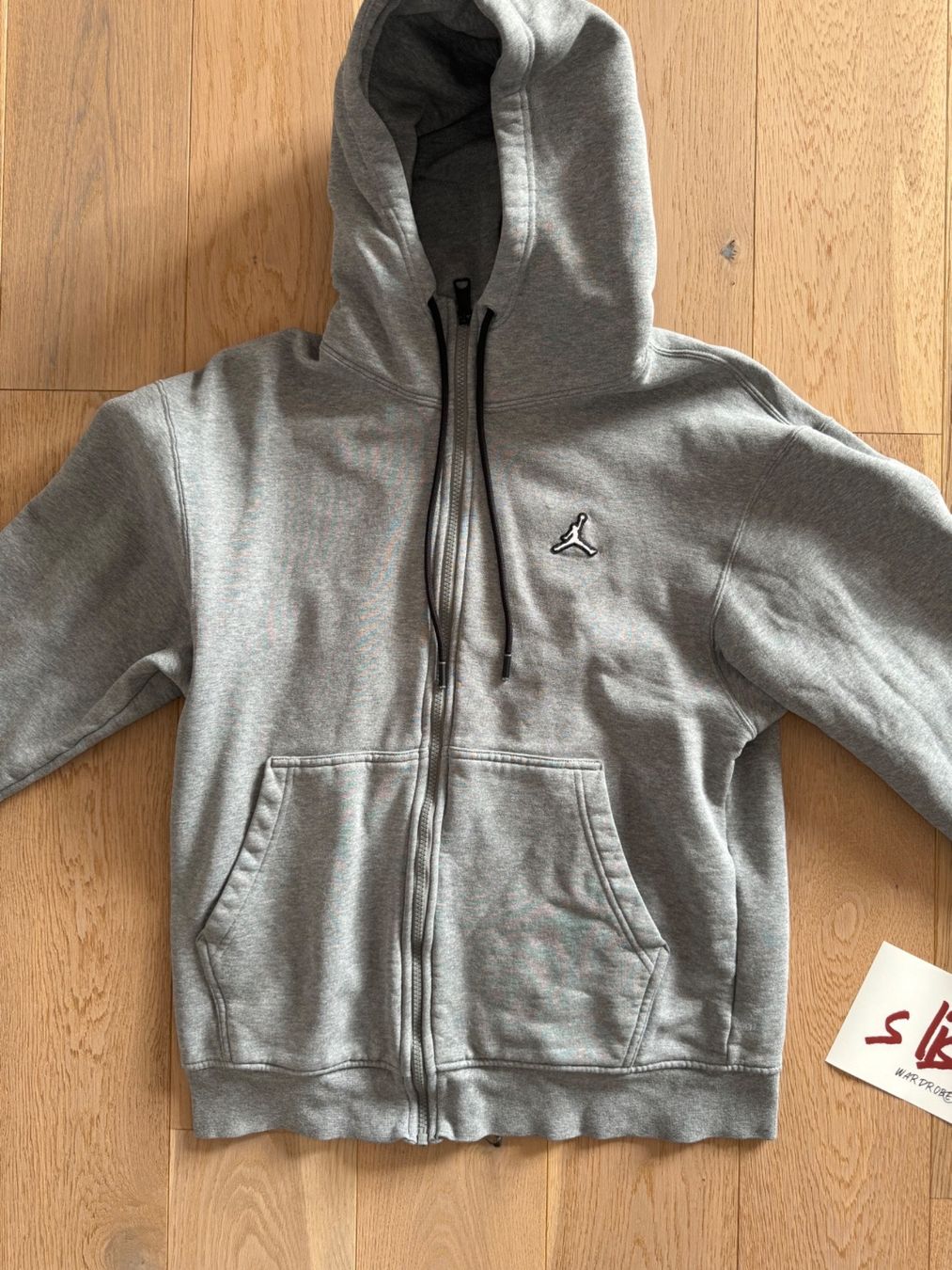 Jordan Maglioni & Felpe: Jordan HOODIE - sweat zippé – Usato da La Chaux-de-Fonds venduto da slishwardrobe 1