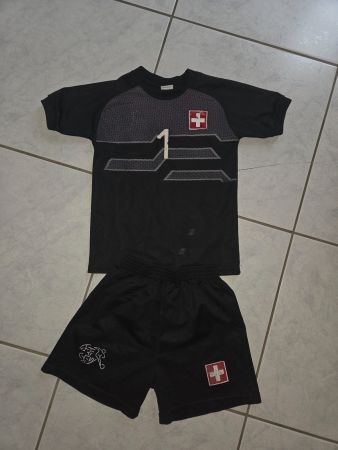 Schweiz Torwarttrikot Sommer Set schwarz gebraucht