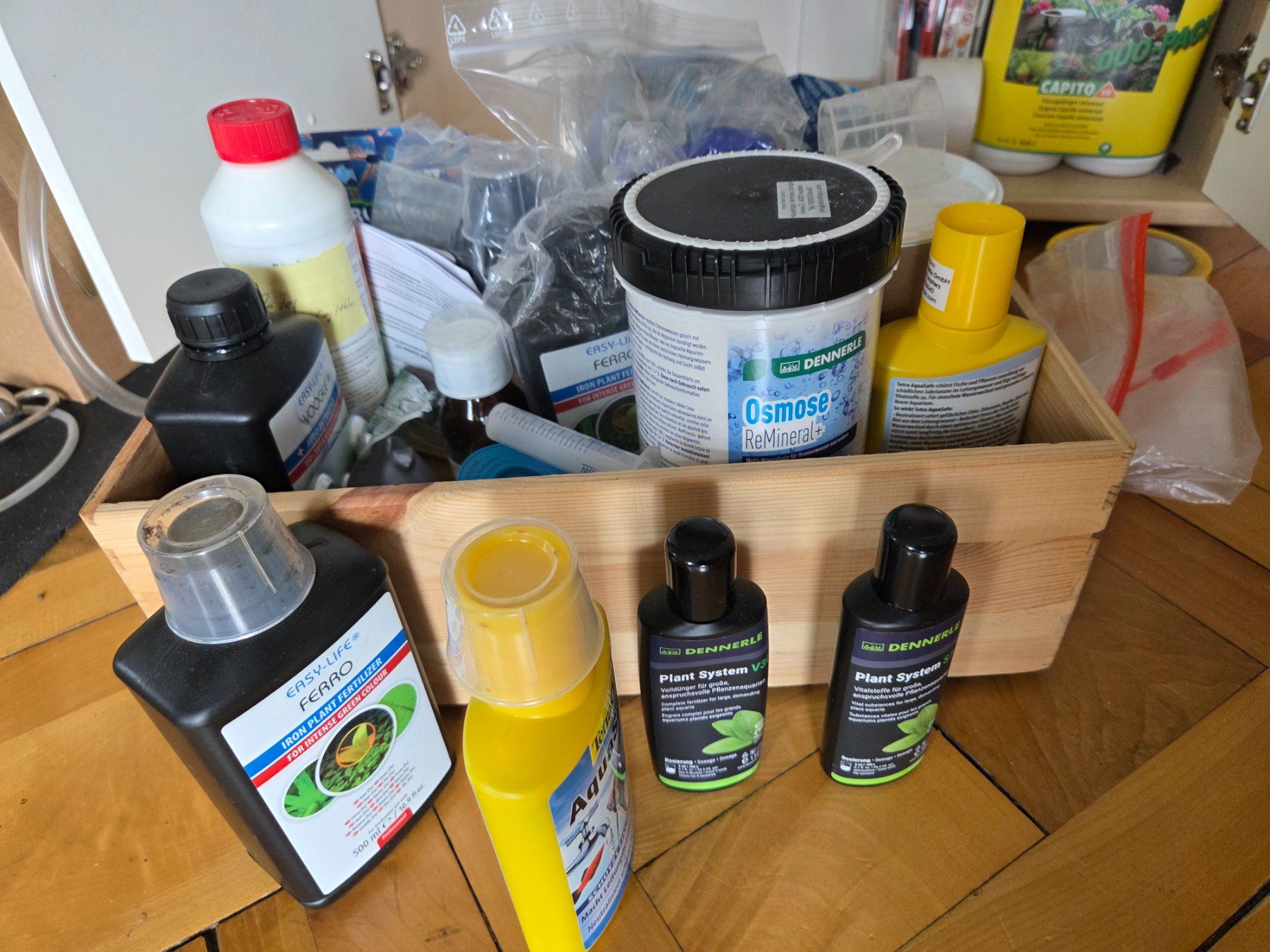 Aquarium: Aquarium mit Unterschrank – D'occasion à Küssnacht am Rigi par Car_lmk6 4