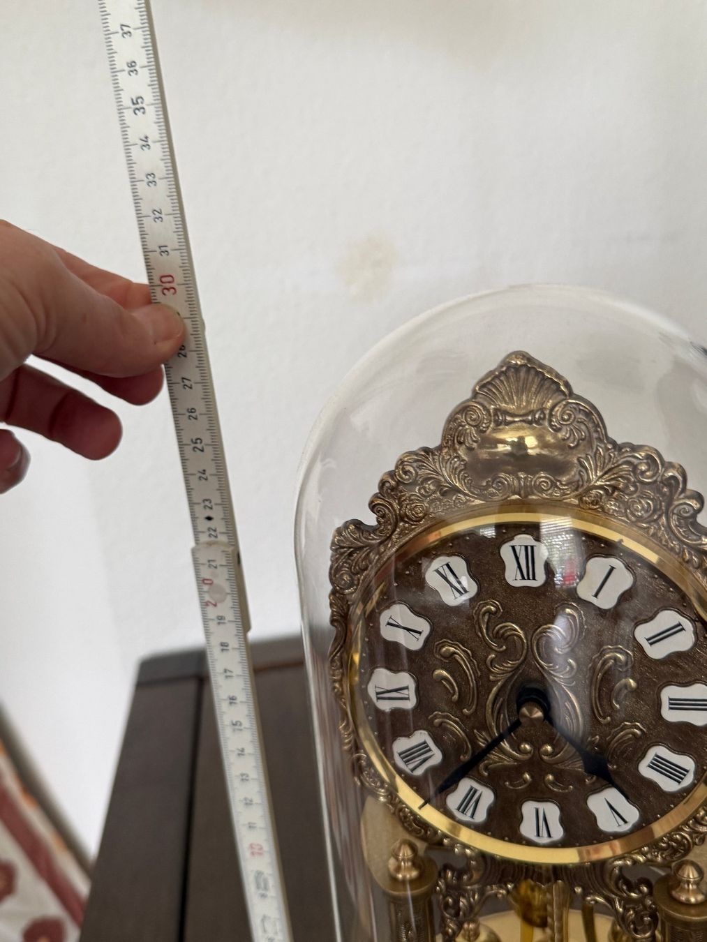 Orologi da terra & Orologi da parete: Rotierende Kugel Pendeluhr, Messing mit Glasschutz – Usato da Stein AG venduto da Svenbobo 2