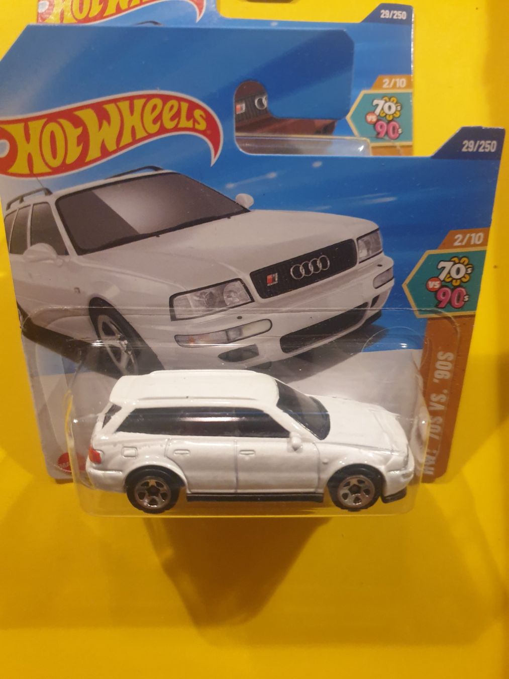 Hot Wheels Modellini d'auto: 2 x Hot Wheels '94 AUDI AVANT RS2 – Nuovo e nell'imballaggio originale da Oftringen venduto da Rotor 6