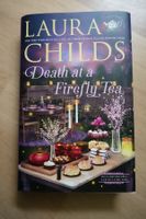 Laura Childs: Death at a Firefly Tea, neuwertig englisch