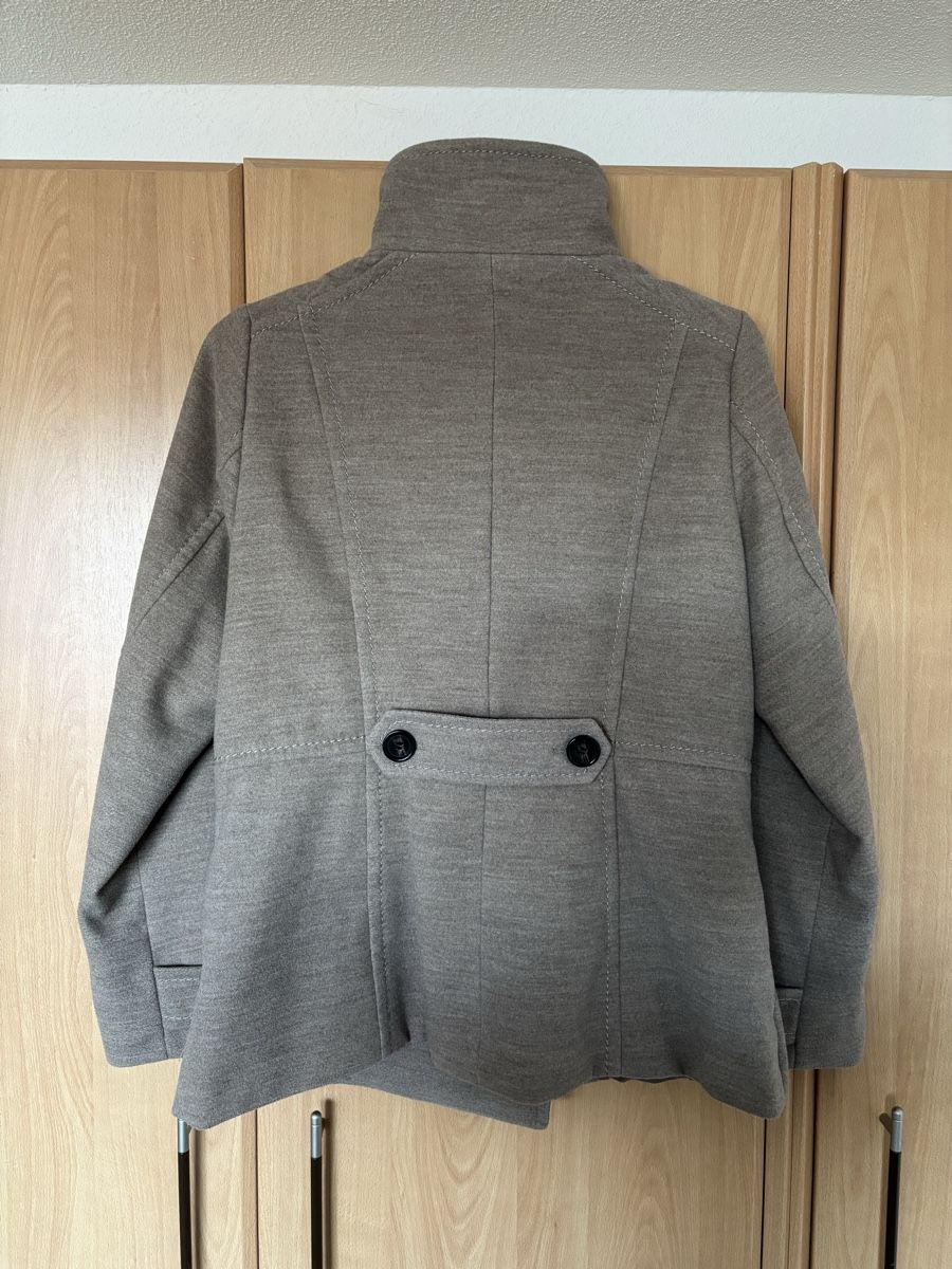 H&M Cappotti: Wintermantel Grösse M – Usato da Marthalen venduto da Zuerj 1