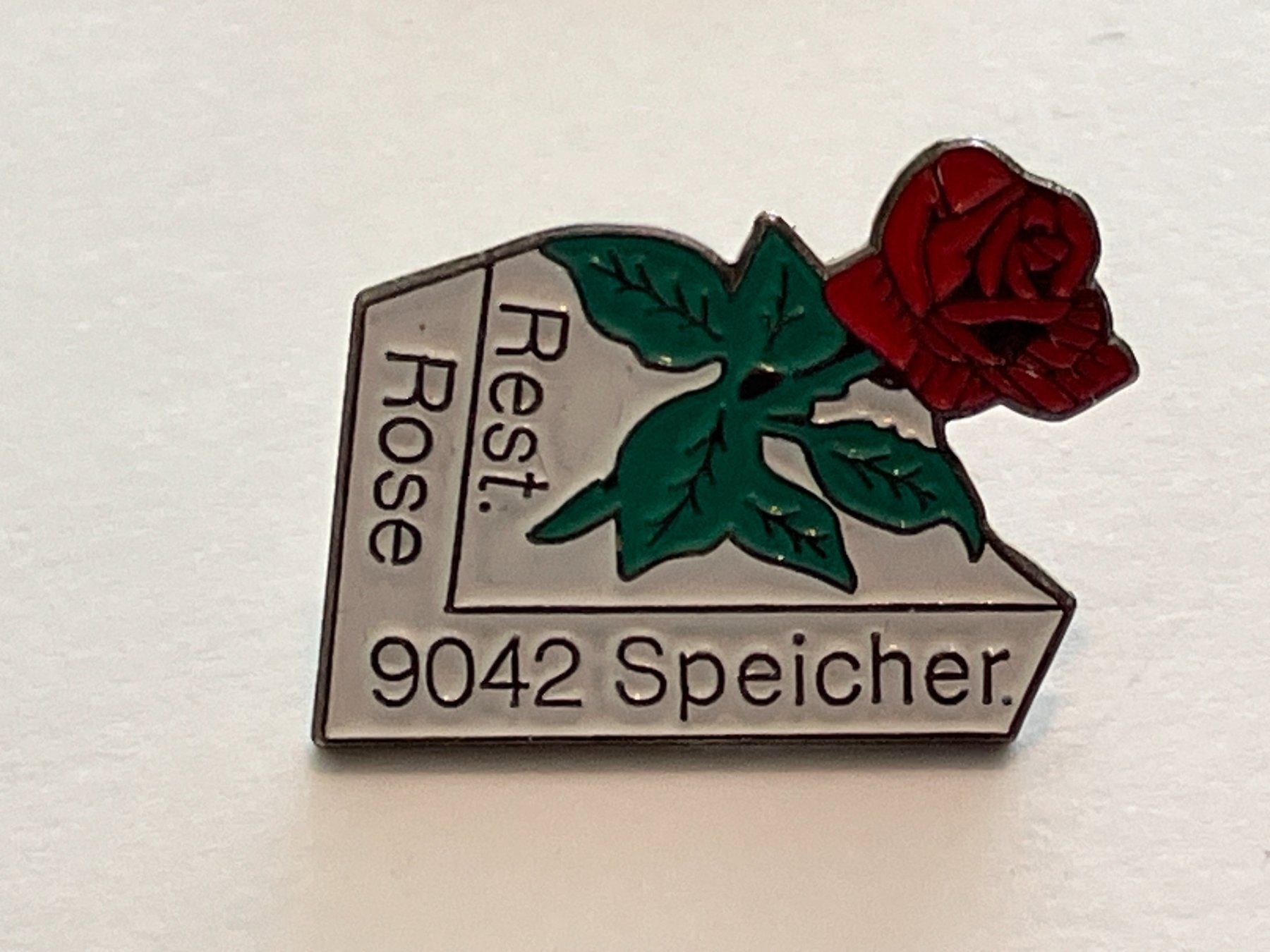 Placchette & Badge: 1 Pin Restaurant Rose Speicher – Usato da Basel venduto da djwwpp