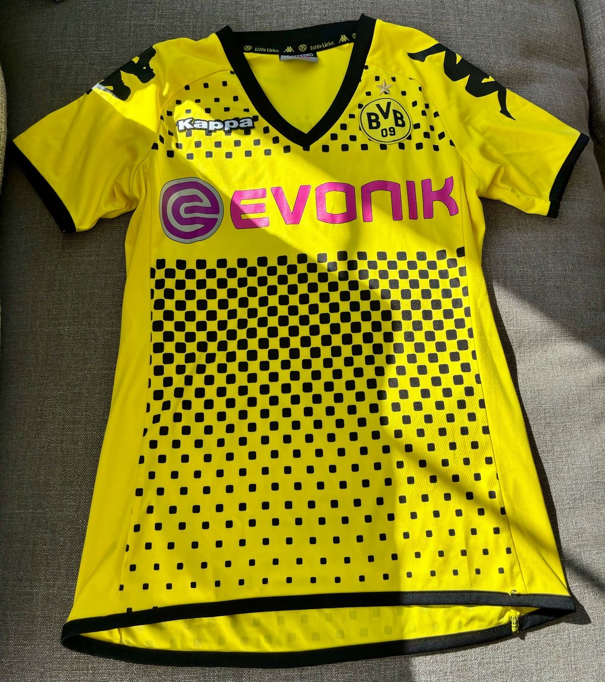 BVB Canottiere & Pantaloni: Original BVB-Damen-Trikot - 11, Mario Götze – Nuovo (secondo la descrizione) da Wetzikon ZH venduto da aku_gw6r 1