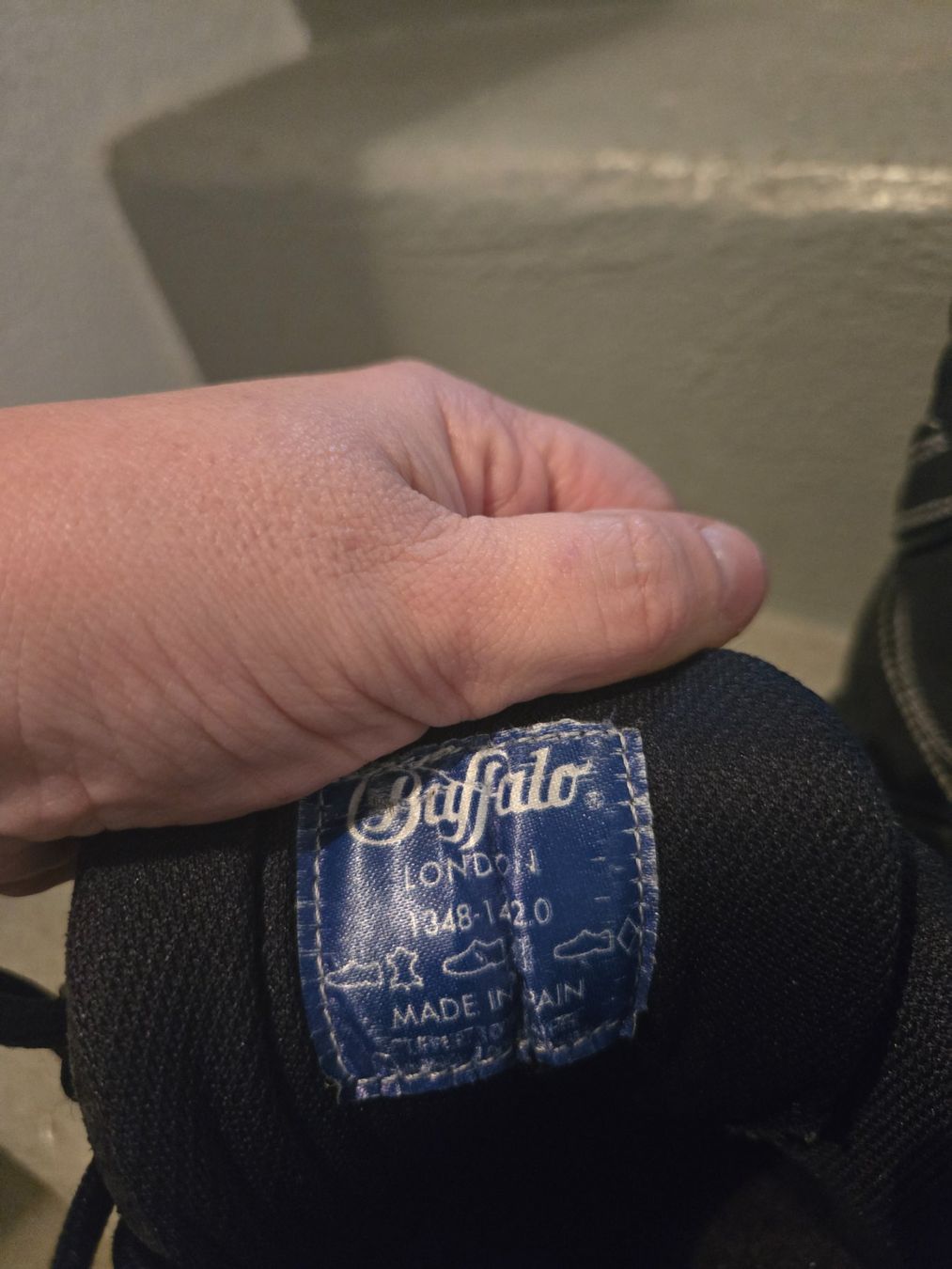 Buffalo Scarpe da uomo: Buffalo London 37 – Usato da Bassecourt venduto da co.hurlimann 2