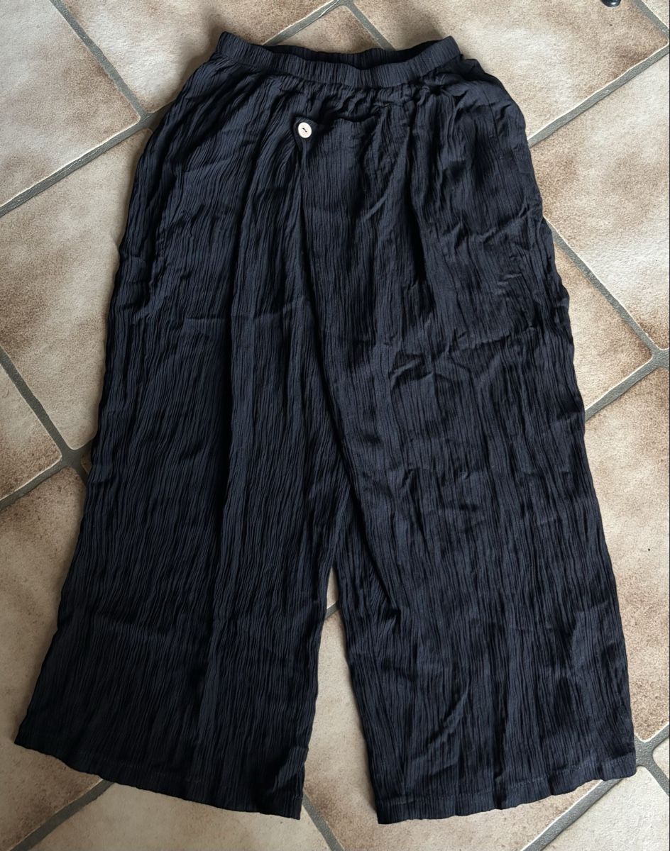 Pantaloni: Sommerhose 7/8 schwarz Damen Gr.M – Nuovo (secondo la descrizione) da Erlinsbach venduto da moseco