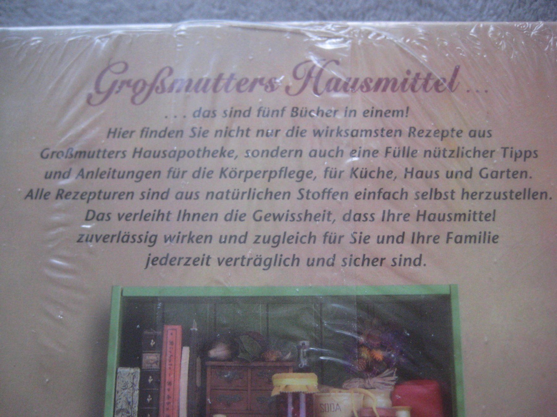 Libri: GROSMUTTERS  HAUSMITTEL  BUCH – Nuovo e nell'imballaggio originale da Uster venduto da flocke1 2