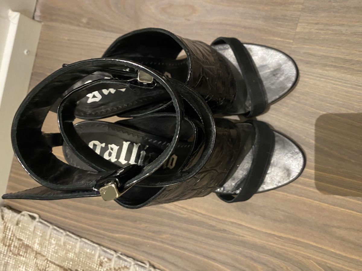John Galliano Scarpe da donna: Galliano Damen offene Stiefeletten – Nuovo (secondo la descrizione) da Rorschach venduto da lvi_p29s 4