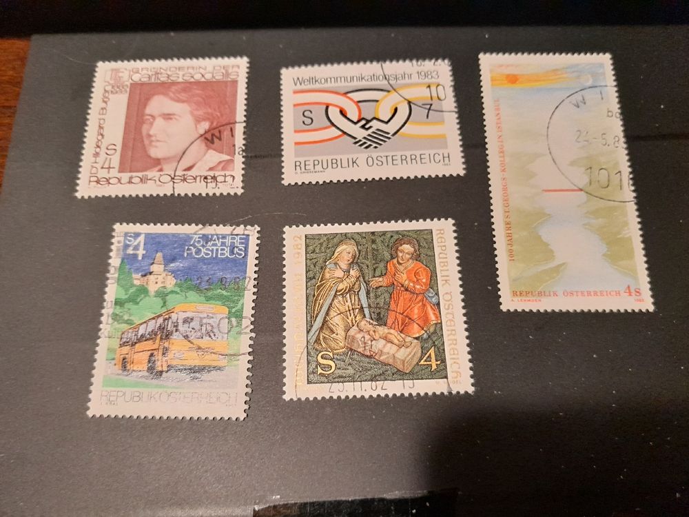 Lot De 2 épingles Vintage Années 80 - Motif Chiot Chien Et Rose - USPS, Occasion Sans étiquette