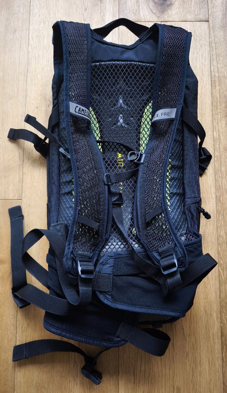 Zaini: Camelbak Bikerucksack – Usato da Unterägeri venduto da fisch67 4