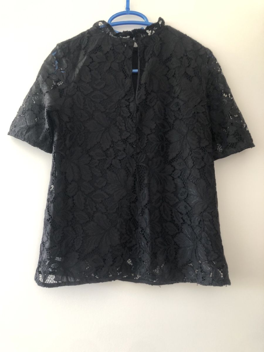 H&M Top: Top en dentelle noir H&M – Usato da Onex venduto da kattrina 4