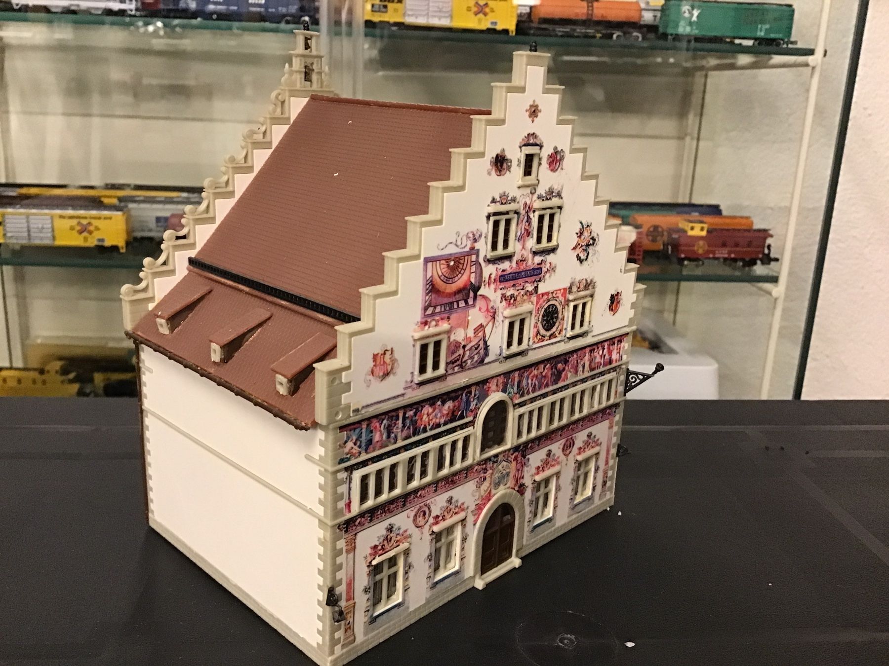 Modelleisenbahnen: Wunderschönes Rathaus , N – Gebraucht aus Männedorf von Modell-Spezialisten 1