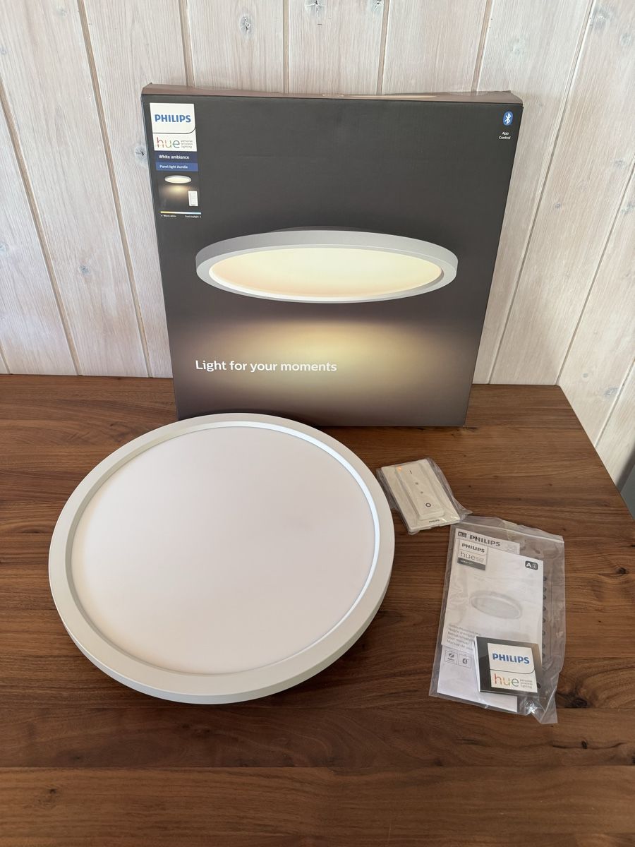 Philips Lustres & lampes de plafonds: Philips Hue LED Deckenleuchte weiss Aurelle – D'occasion à Bäretswil par nat_st75