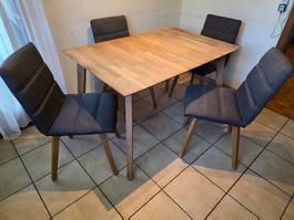 Esstisch 120-160 cm inkl. 4 Stühle // Abholung 6142 Gettnau