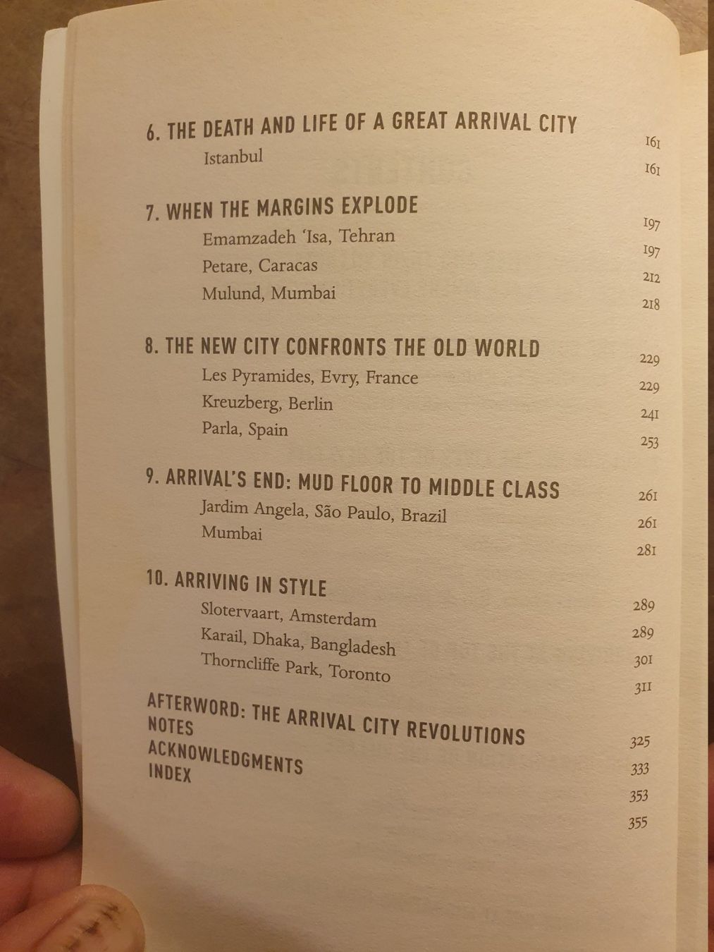 Libri: Arrival City - Doug Saunders – Usato da Zürich venduto da loosebone 3