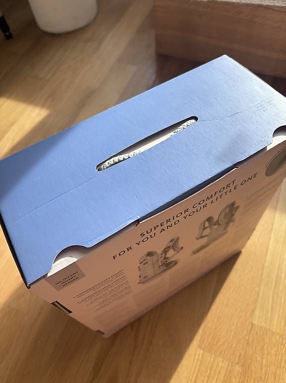 Marsupi portabebè: Porte-bébé BabyBjörn Harmony  gris clair – Usato da Ecublens VD venduto da mar_w8gh 1