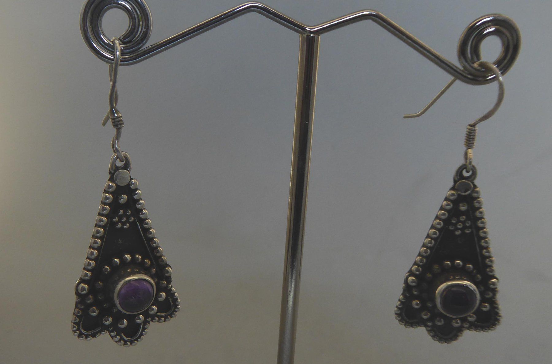 Ohrringe & -stecker: Ohrringe 925 Silber mit Amethysten – Gebraucht aus Muri AG von Lineli2020