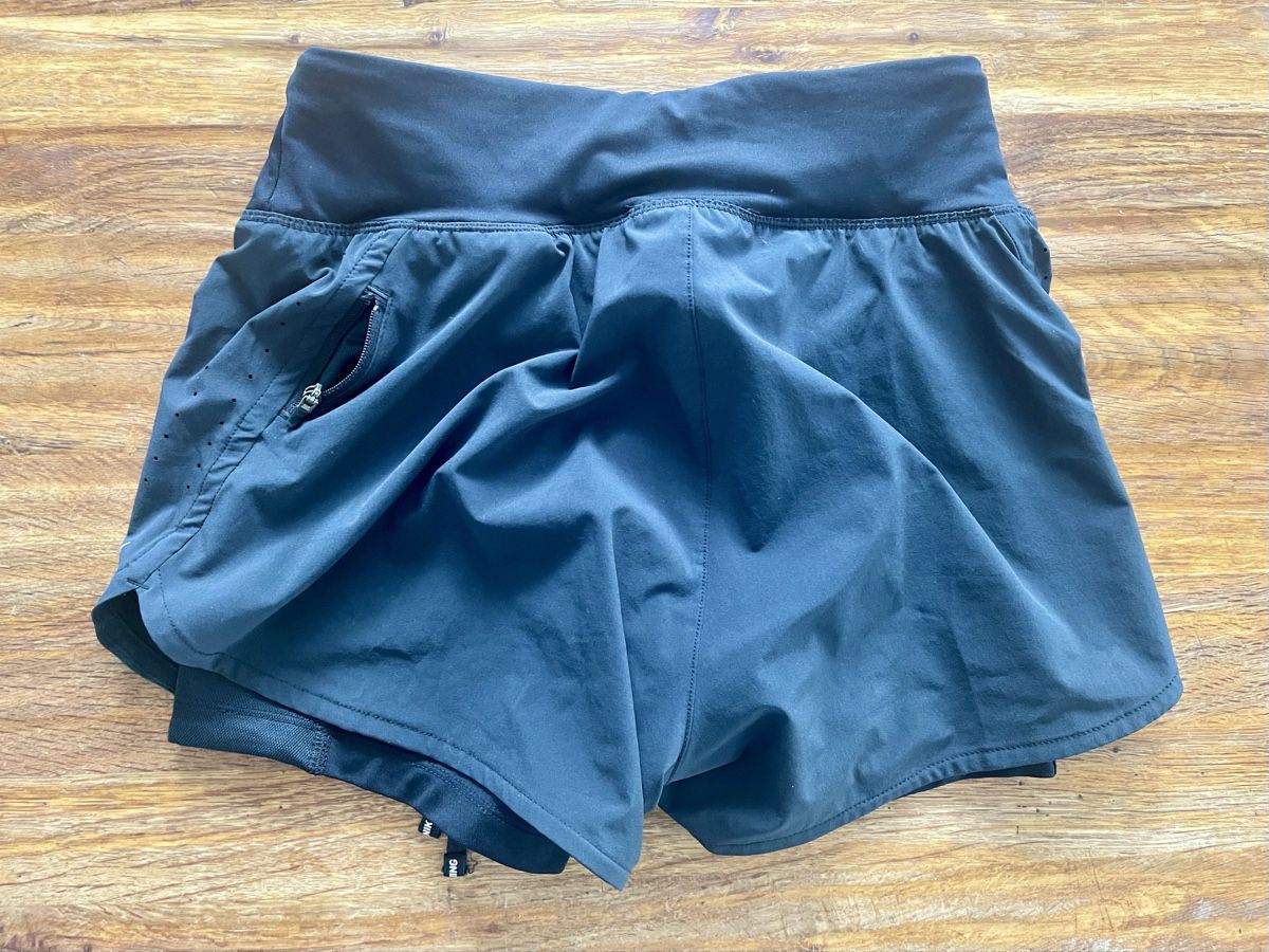 Pantaloni: Tolle NIKE Dri Fit Shorts – Usato da Buchrain venduto da Sunny026 4