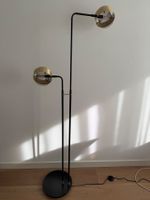 Moderne Stehlampe messing/schwarz – perfekt für Ambiente