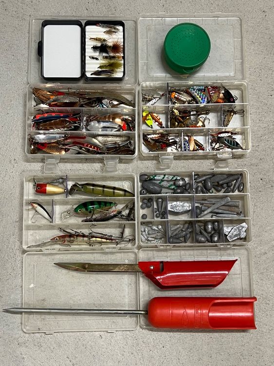 Esche Artificiali Kit 4 pezzi per pesca Luccio, Trota, Bass