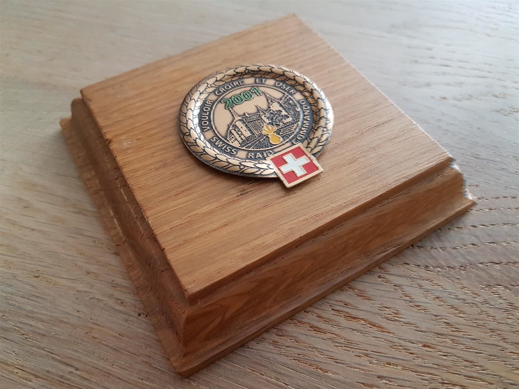Placchette & Badge: Béret Emblem SWISS RAID COMMANDO 2001 – Nuovo (secondo la descrizione) da Erlinsbach venduto da S700