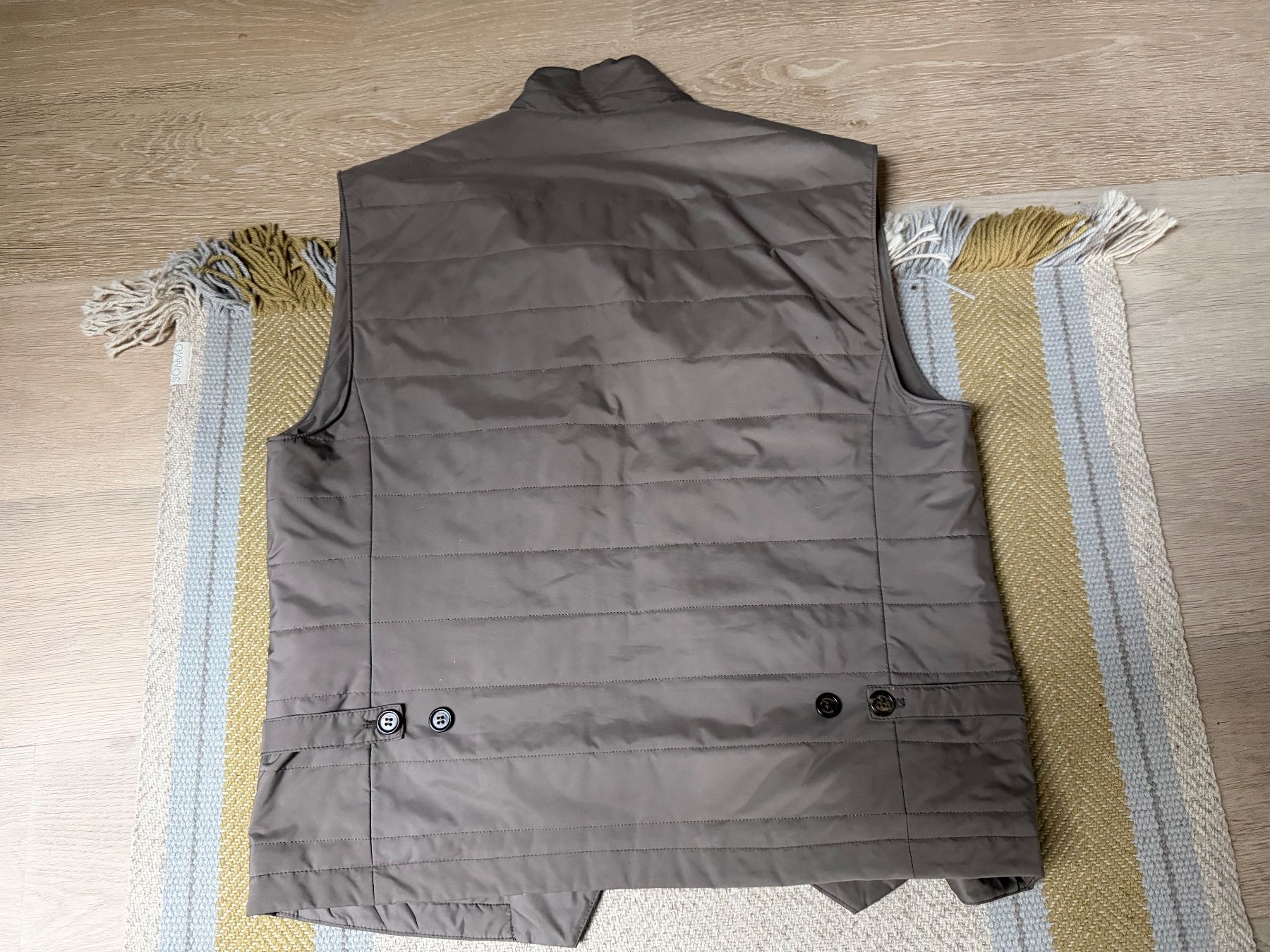 Eleventy Gilet & Giacche: Eleventy Herren Stepp-Weste  braun – Usato da Oberwil b. Zug venduto da hallihallo12 1