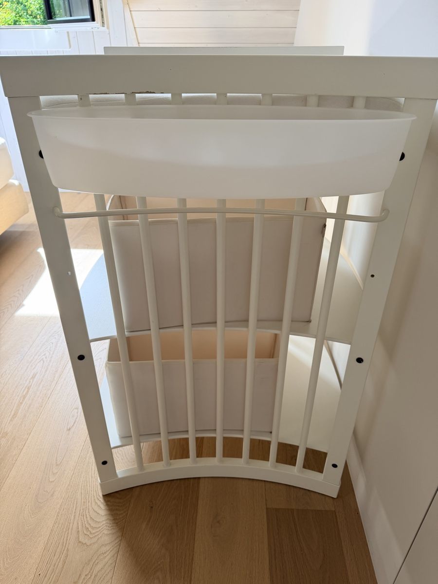 Stokke Fasciatoi & Accessori: Stokke Care - Changing Table white with storage used – Usato da Neuheim venduto da marshphi 3