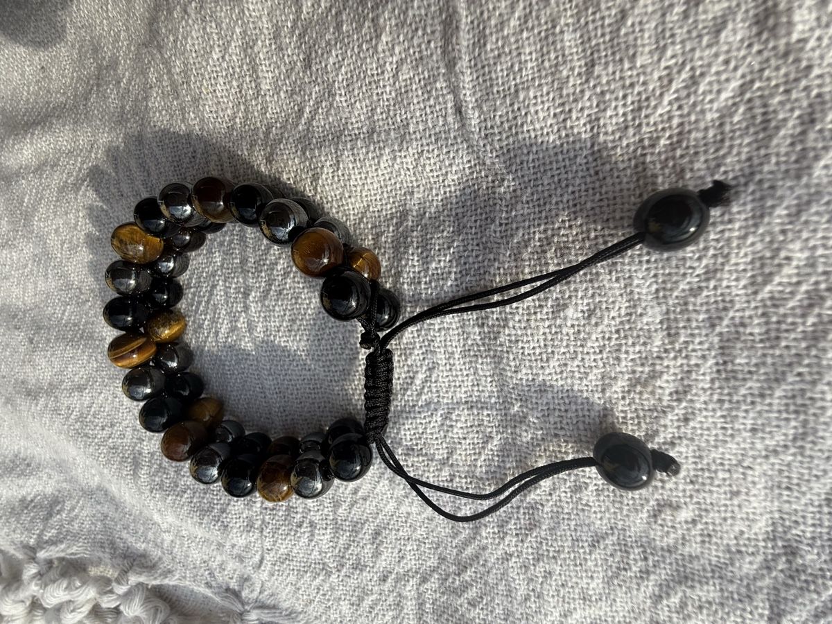Bracciali & Braccialetti: Handmade Hematite, Tiger Eye & Obsidian Stone Bracelet – Nuovo (secondo la descrizione) da Wald ZH venduto da Carloiten