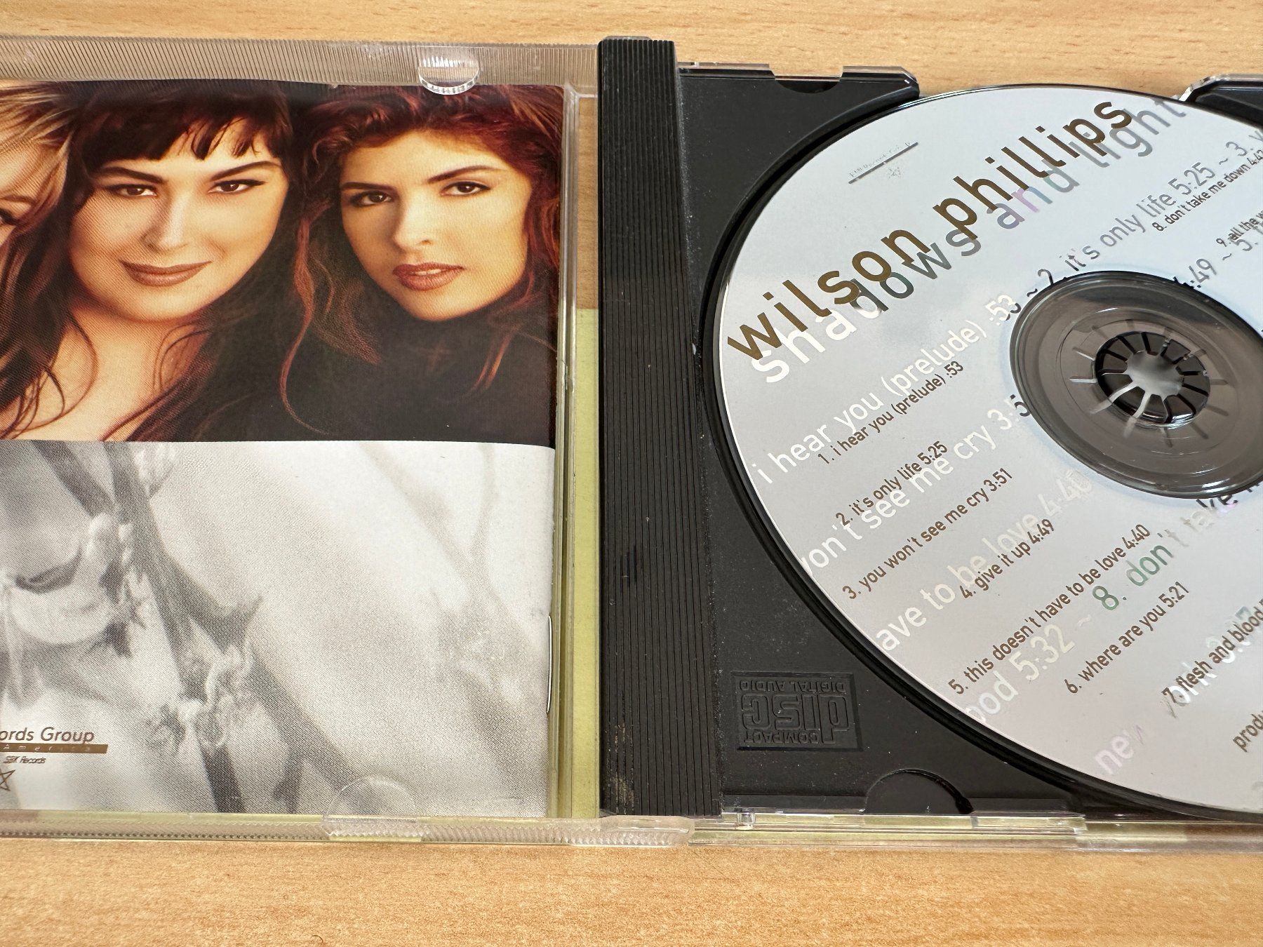 CD: Wilson Phillips – Shadows And Light – Usato da Rikon im Tösstal venduto da Alpenmutz 2