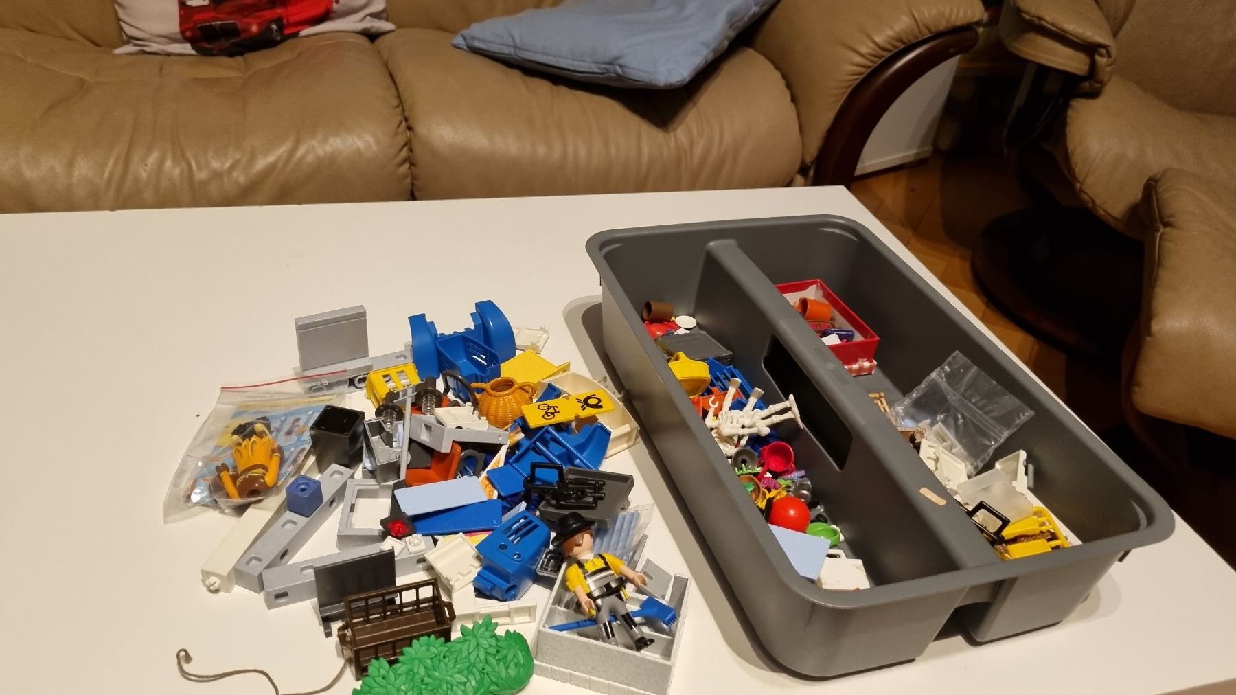 Playmobil Giocattoli: Playmobil divers pièces – Usato da La Chaux-de-Fonds venduto da mikilo1
