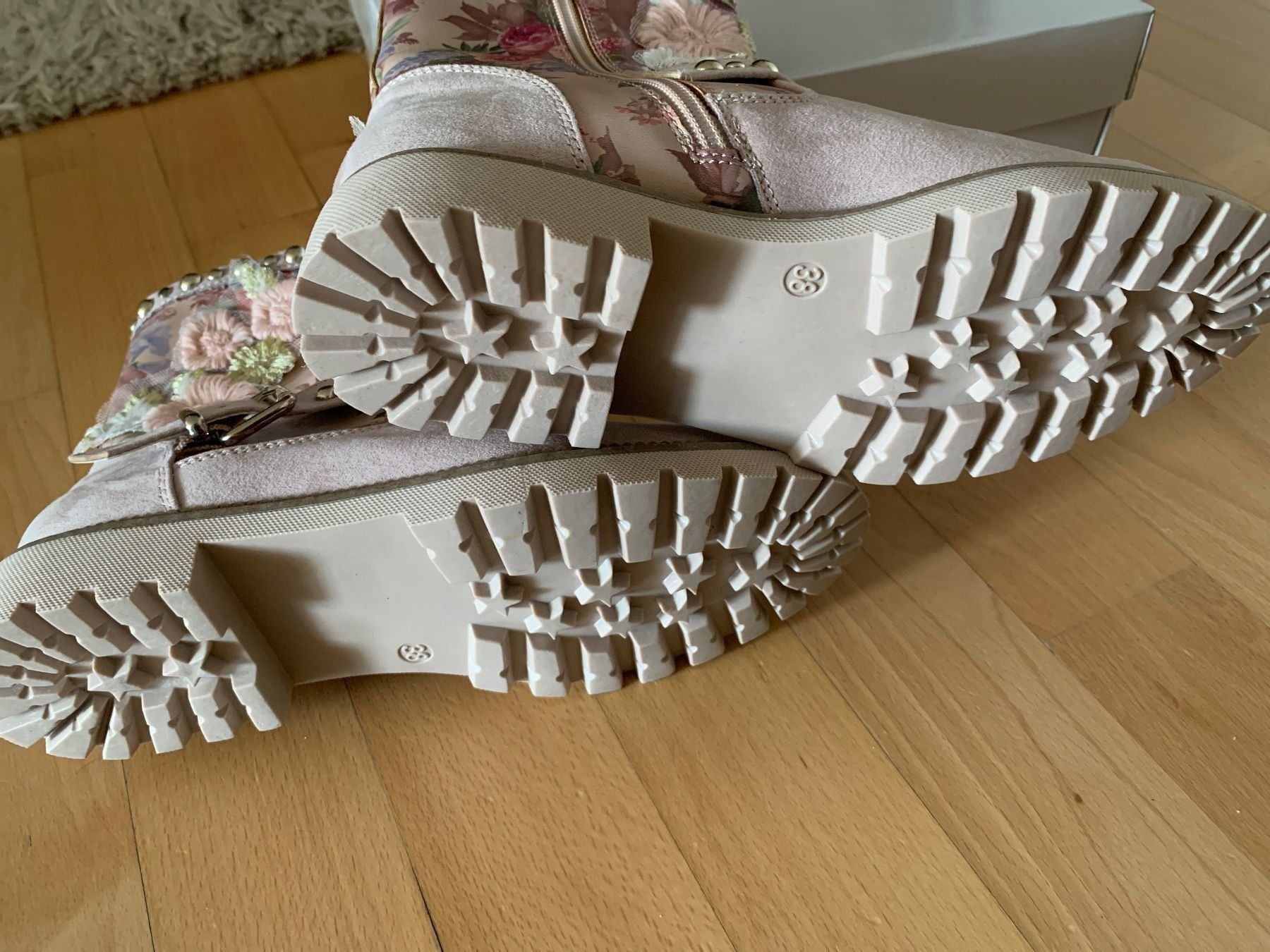 Chaussures femmes: Schöne Damenstiefel GR 38 – Neuf avec emballage d'origine à Langnau am Albis par Judithsebi 1