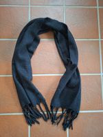 Schwarzer Schal / Foulard mit Fransen, Länge 205cm