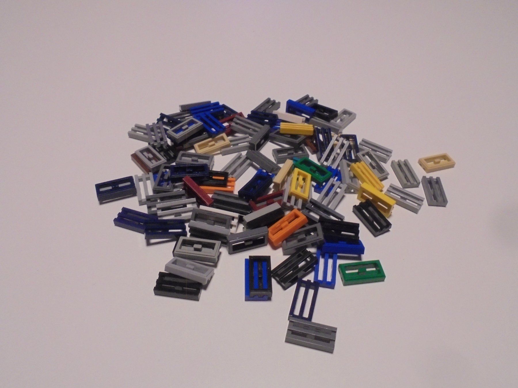 Lego Giocattoli: LEGO - 100 - DIVERSE - GITTERLI – Usato da Gelterkinden venduto da ajdt4