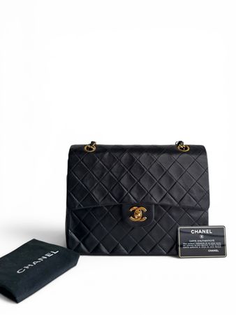 CHANEL Medium Tall Classic Lambskin Double Flap Tasche