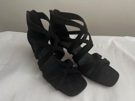 Schwarze Wildleder-Sandalen SANDRO Blockabsatz, Grösse 38