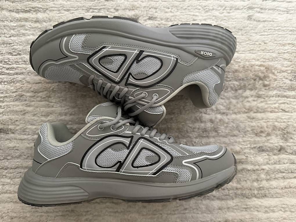 Herrenschuhe: Dior b30 – Gebraucht aus Rapperswil SG von ibr_9fx9 2