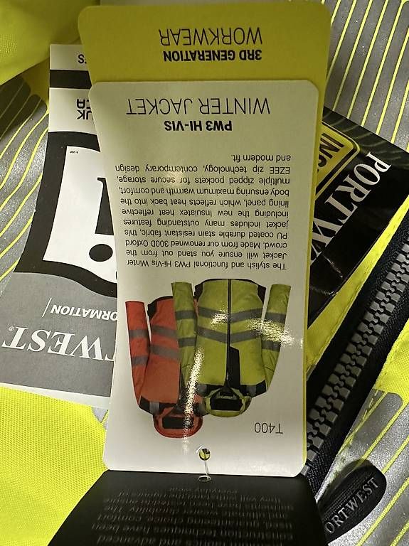 Giacche: Neu: Warnschutz Winterjacke Portwest Gr. L – Usato da Oberhasli venduto da alexandrawuerzburger 1