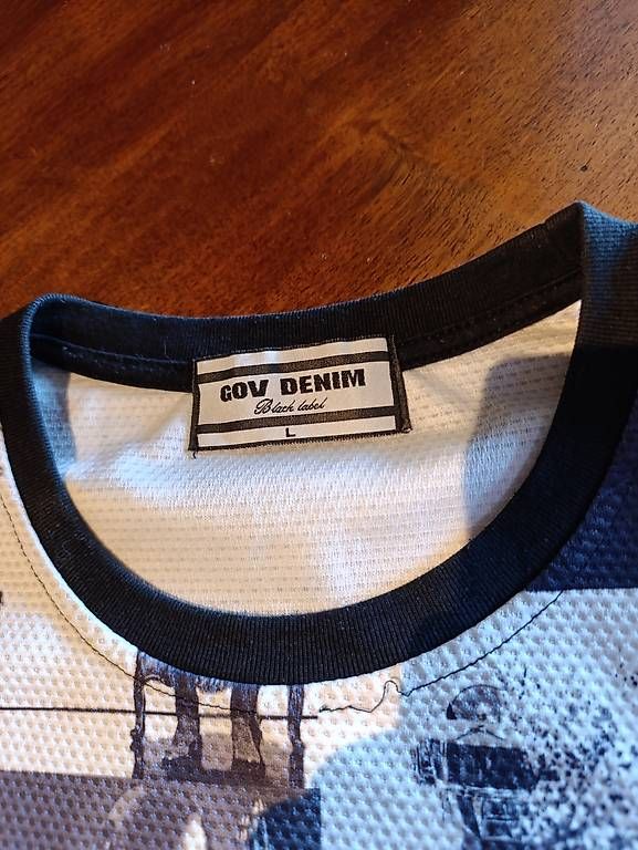 T-shirt: T-Shirt Daft Punk Gov Denim L – Usato da yvonand venduto da JeremyC25 2