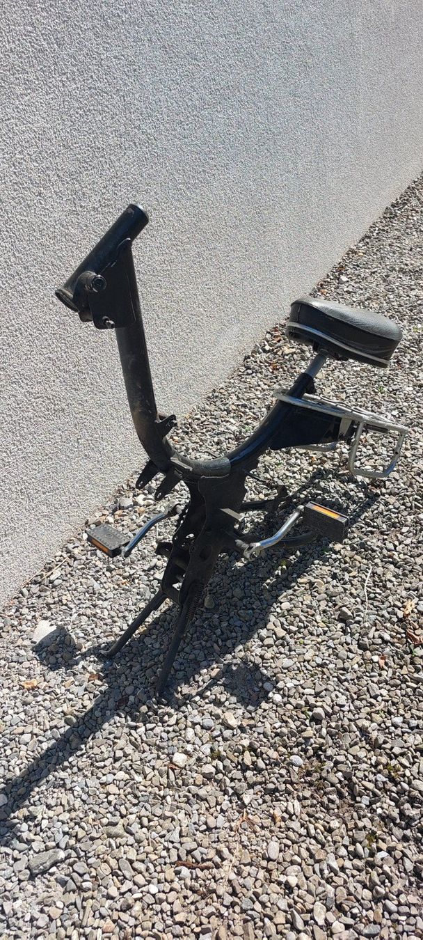 Sachs Ciclomotori: Mofa Rahmen – Usato da Giswil venduto da Stocki02 1