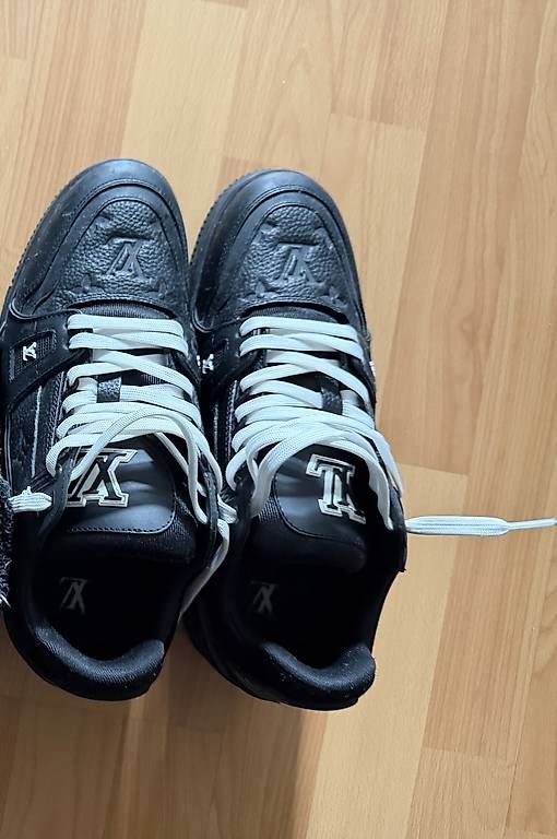 Louis Vuitton Scarpe da uomo: 2 LV Schuhe – Usato da Binningen venduto da moa_96sh 1