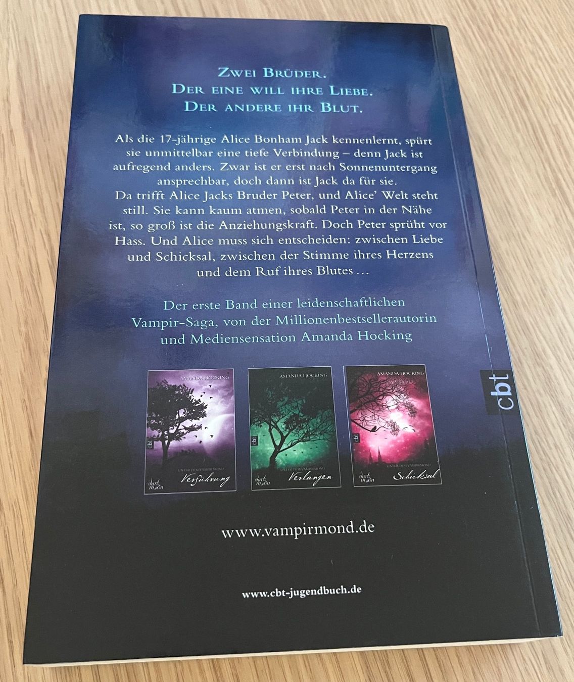 Bücher: Unter dem Vampirmond - Versuchung – Gebraucht aus Schellenberg von xShaynex 1