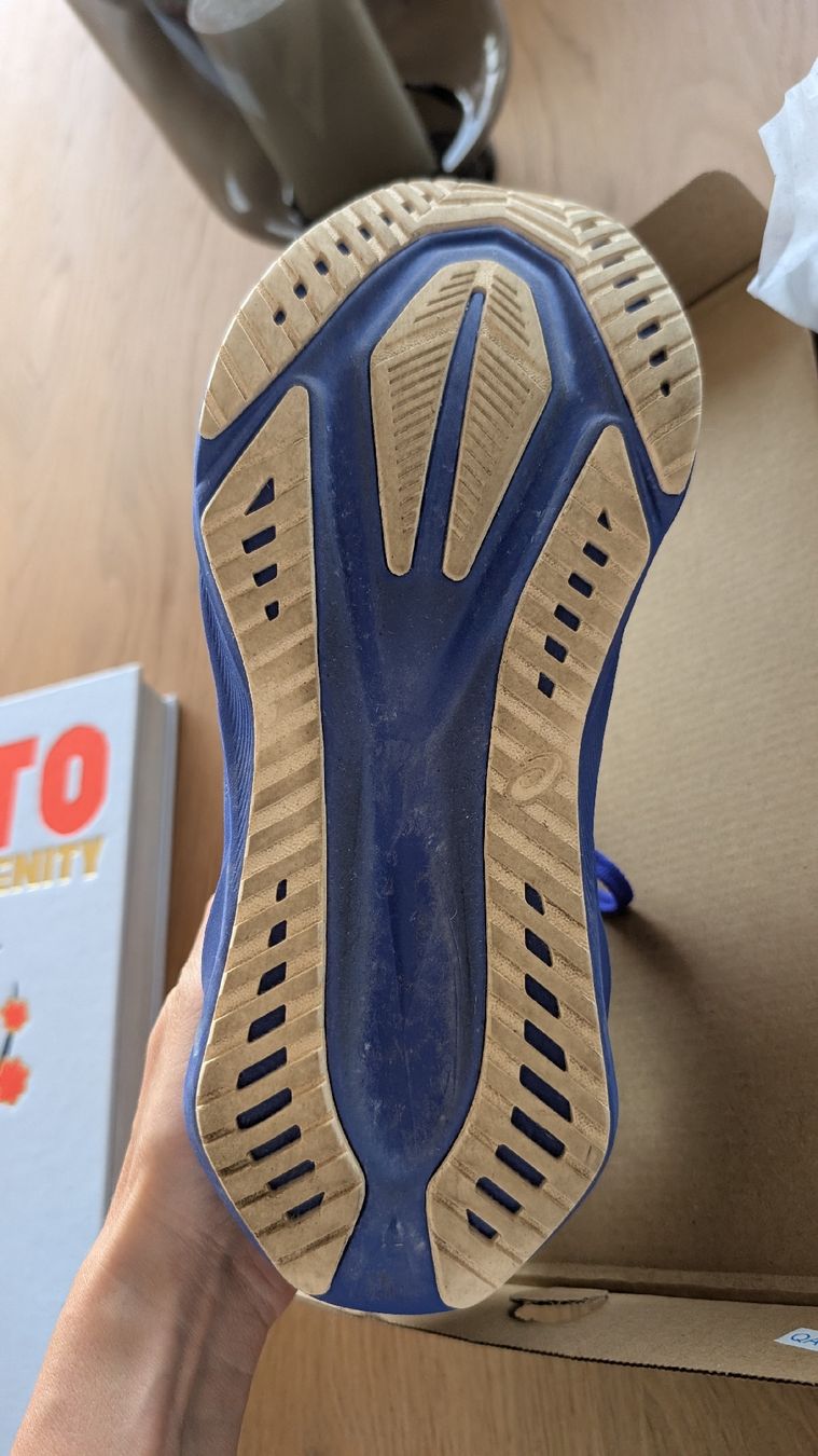 Asics Scarpe da donna: Asics Nova Blast 5 white blue 40.5 – Nuovo (secondo la descrizione) da Biberstein venduto da ameliecimador 3